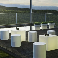 Newgarden Cuby LED solcellelampe, 40 x 40 cm