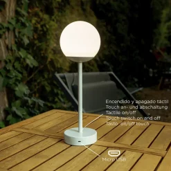 Newgarden Norai Slim LED-bordlampe, messing