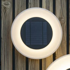 Newgarden Wally LED-solcellelampe til vægmontering, Ø 27 cm