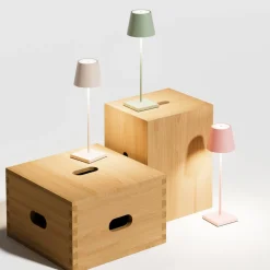 Nuindie LED genopladelig bordlampe, USB-C, beige, IP54, dæmpbar