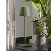 Nuindie LED genopladelig bordlampe, USB-C, grangrøn, IP54, dæmpbar