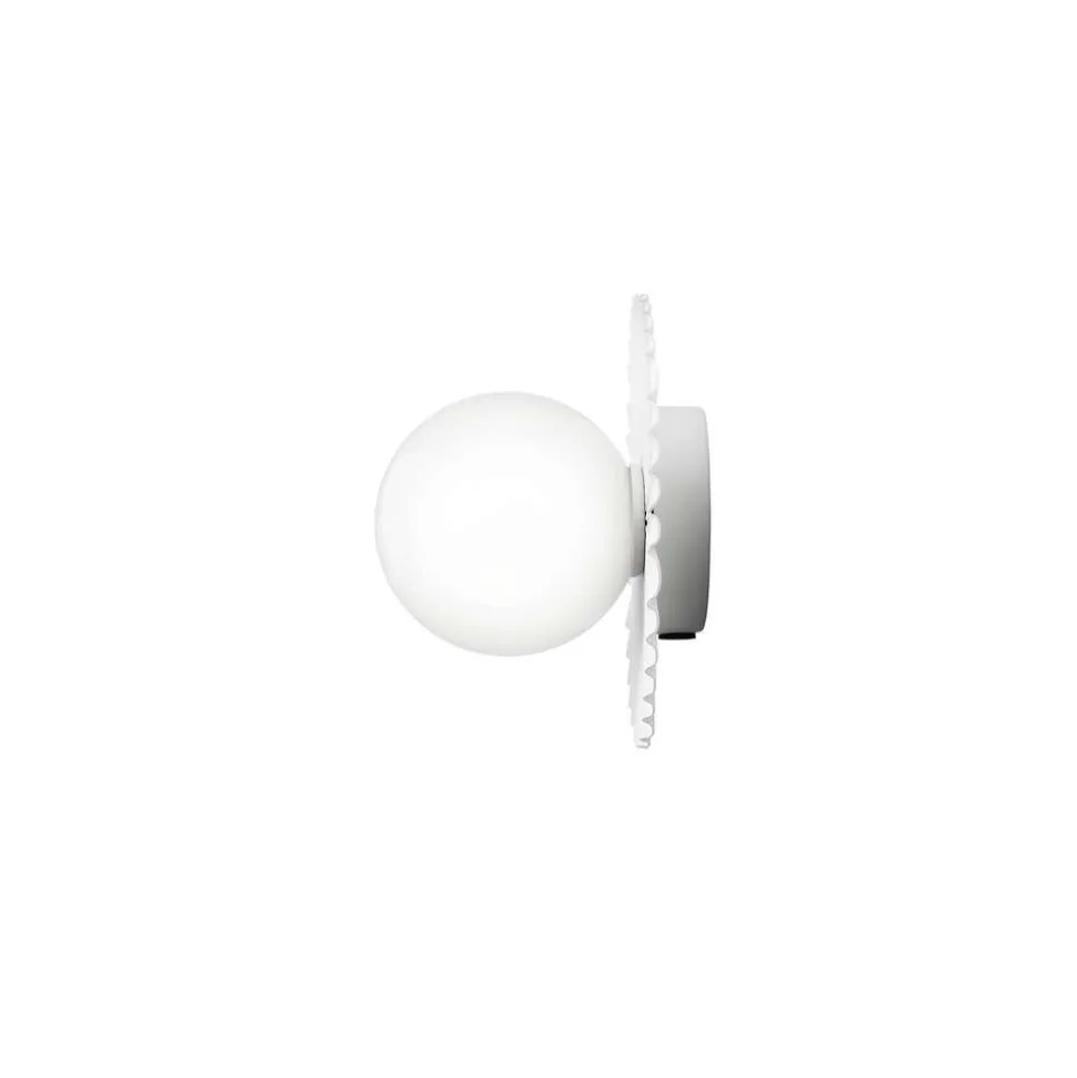 Nuura væglampe Liila Muuse, Ø 20 cm IP44, hvid/opal