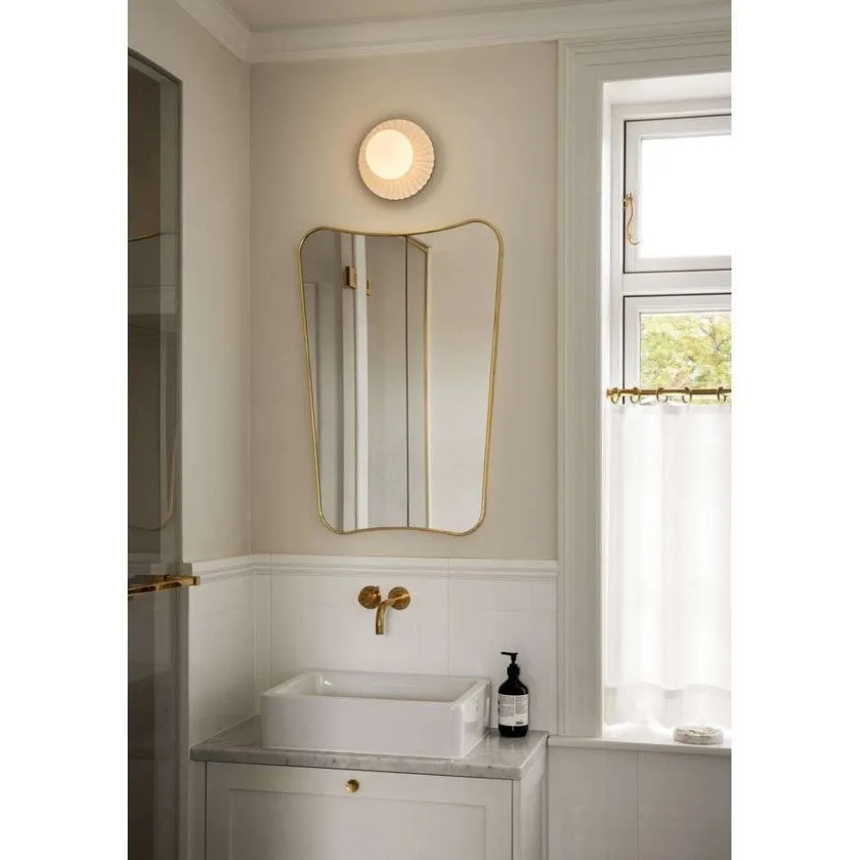 Nuura væglampe Liila Muuse, Ø 20 cm IP44, hvid/opal