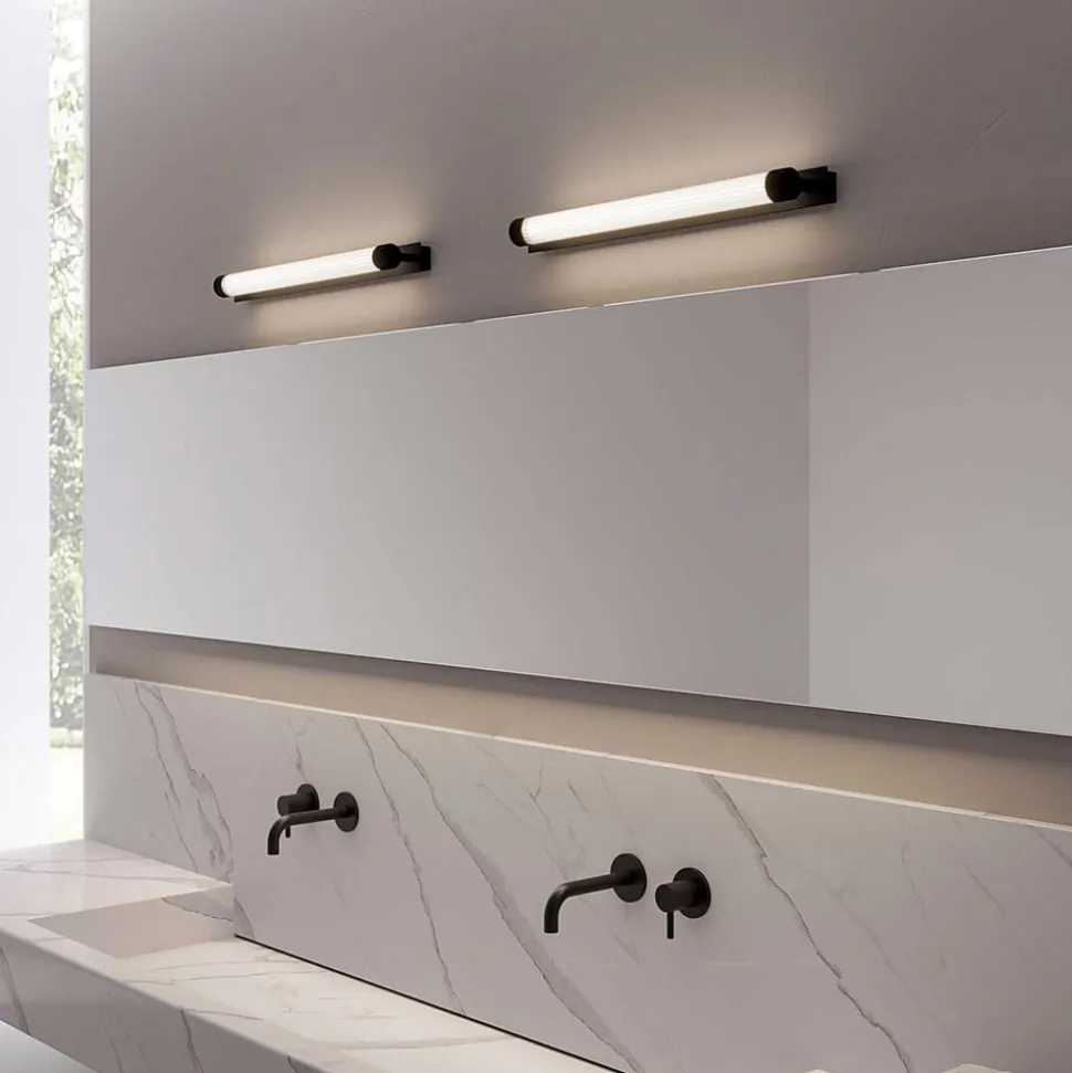 OLEV LED-væglampe CHARMER, sort metal/glas 2.700 K IP44