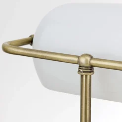 Onella bordlampe i banklampe opal