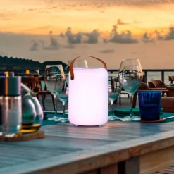 Orno LED-solar-bordlampe, varmhvid og RGB