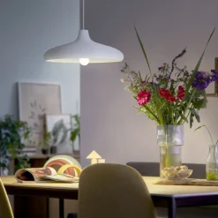 Philips E27 LED-pære A60 5,2 W 1095lm 4.000 K mat
