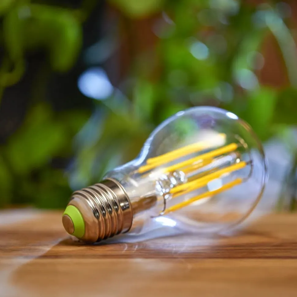 Philips E27 LED-pære A60 5,2 W 1095lm 4.000 K klar