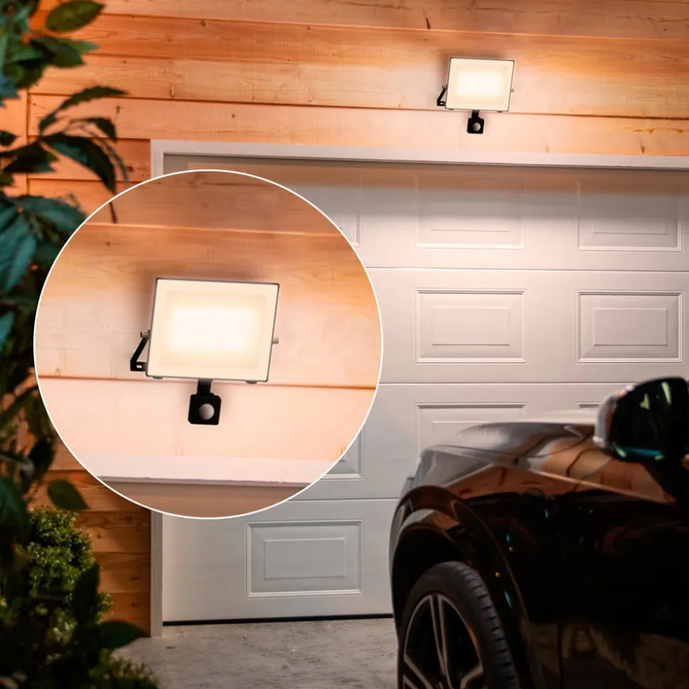 Philips udendørs LED-spot Lois UE Sensor, 24 W, 3.000 K IP65