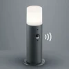 Praktisk sokkellampe Hoosic med sensor