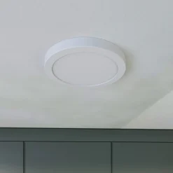 Prios LED-loftlampe Aureka, bevægelsessensor, Ø 23 cm, hvid