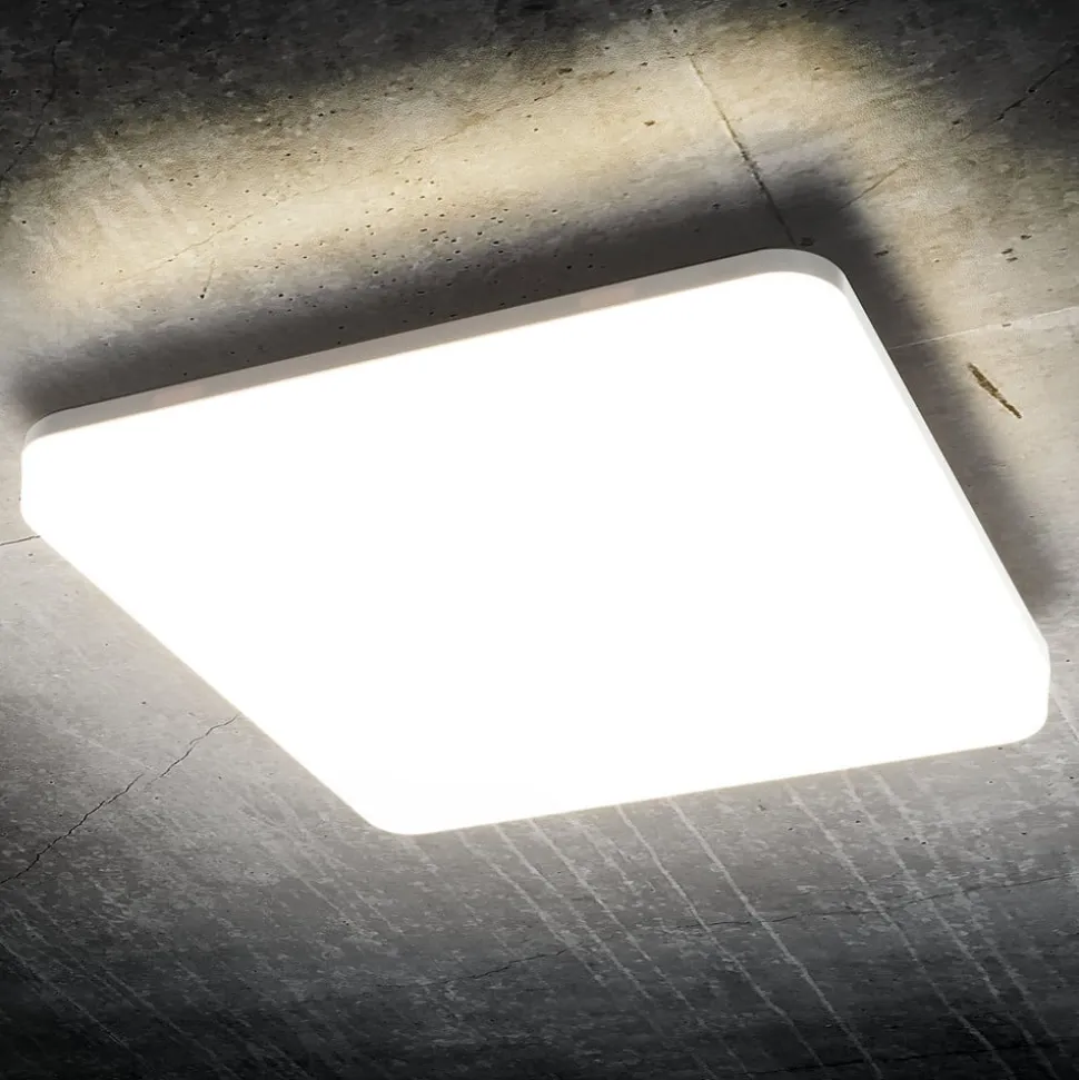 Pronto LED-loftlampe, kantet, 28 x 28 cm