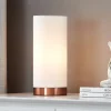 Ronja hvid bordlampe med kobberfarvet fod