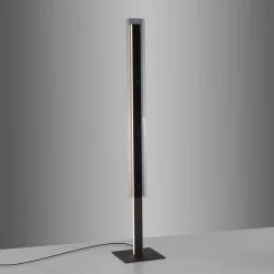 SCHÖNER WOHNEN LED-gulvlampe Lena, jern, sort, dæmper