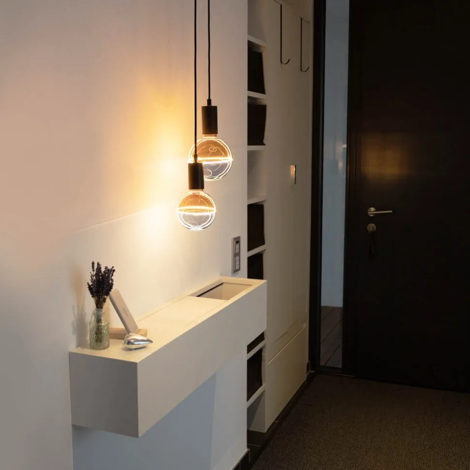 Segula LED-kugle Illusion, E27 G125 blå/gul 5W 1.900K dæmpbar