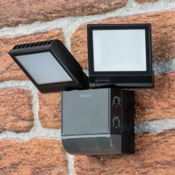Theben udendørs LED-væglampe theLeda S17-100, sort Sensor