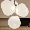 Tom Dixon LED-lysekrone Melt Chandelier opal/kromfarvet
