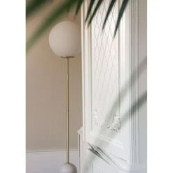 Torrano gulvlampe White - Globen Lighting