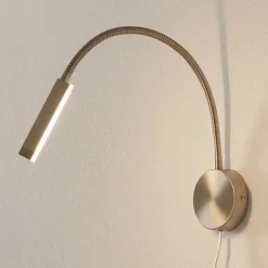 Trinløs dæmpbar LED-væglampe Raik med stik