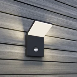 Udendørs LED-væglampe Nevio, metal, antracit, sensor