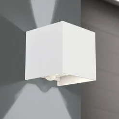 Udendørs væglampe Cube-S, hvid, metal, bevægelsessensor