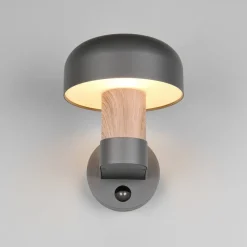 Udendørs væglampe Fraser Sensor, grå/trælook, aluminium IP54 E27