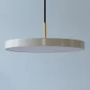 UMAGE LED-hængelampe Asteria Mini, perlehvid/messing, Ø 31 cm