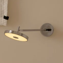 UMAGE LED-væglampe Asteria LONG HW, poleret stål, 45 cm