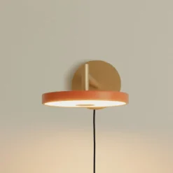 UMAGE LED-væglampe Asteria Short, orange, 25 cm, stik