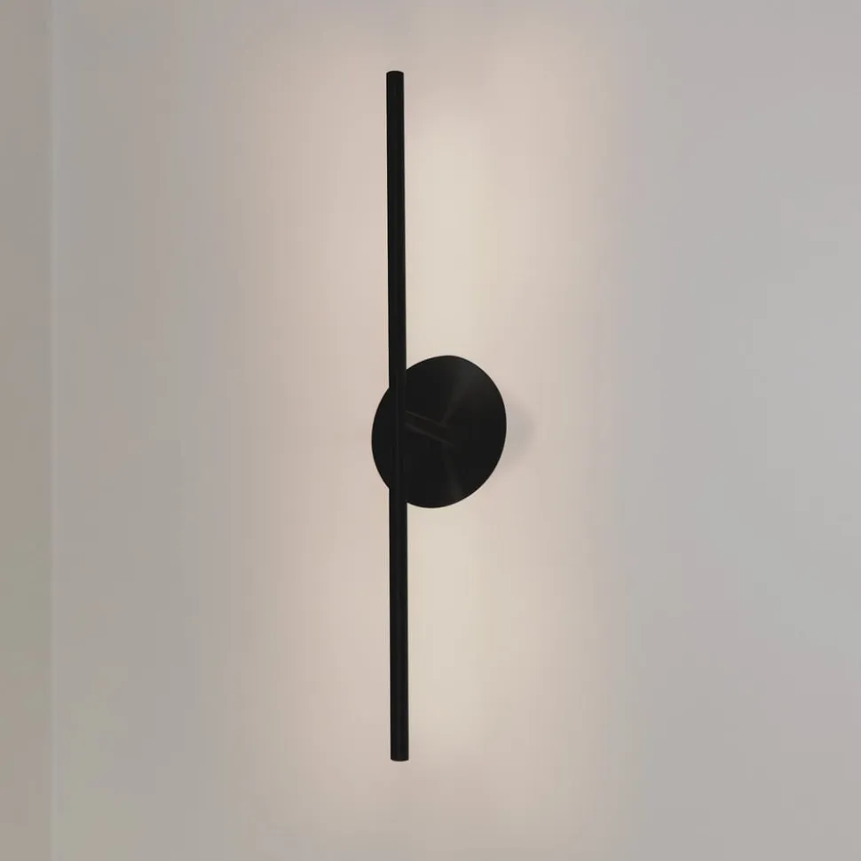 UMAGE LED-væglampe Omni, sort, længde 74 cm