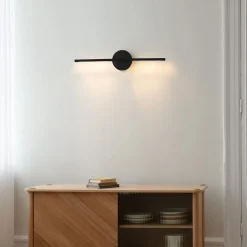 UMAGE LED-væglampe Omni, sort, længde 74 cm