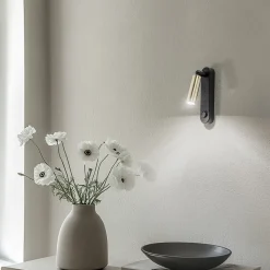 Væglampe Enzo Long, sort-guld, 22 cm, justerbar, G9