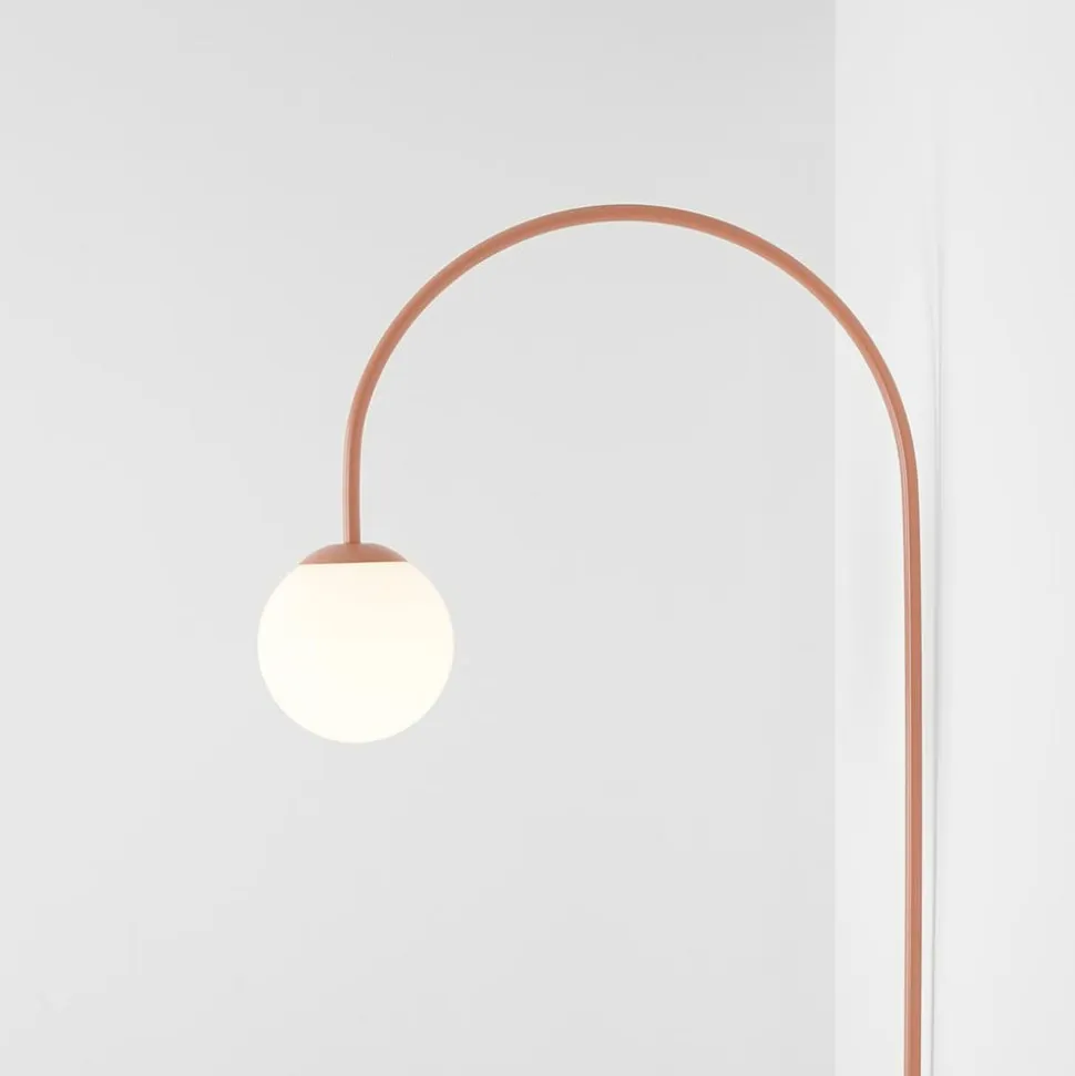 Væglampe Una, metal, glas, koralrød