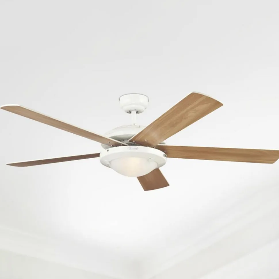 Westinghouse Comet 2 ventilator med lys
